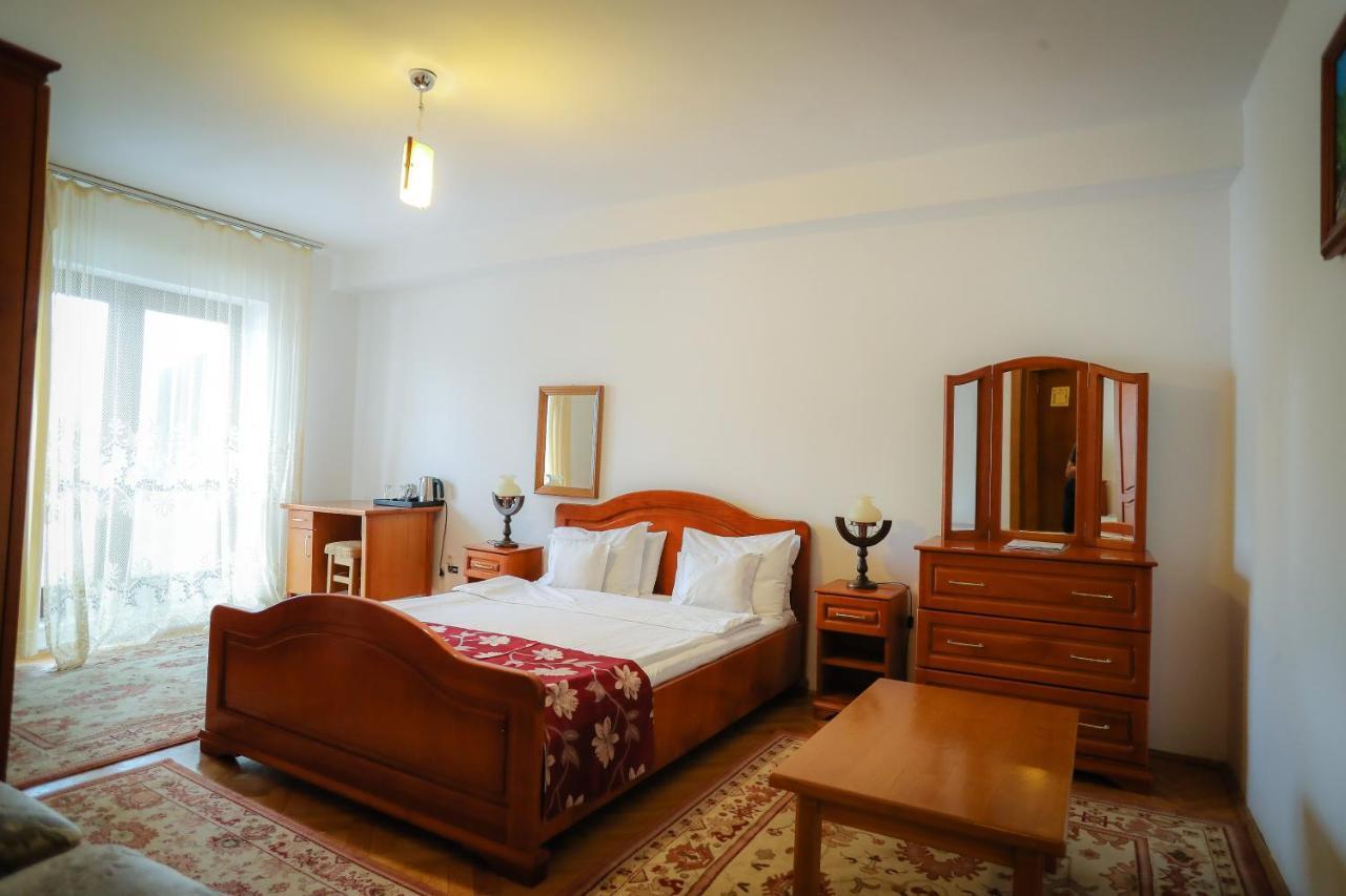 Royal Boutique Hotel بويانا براسوف الغرفة الصورة